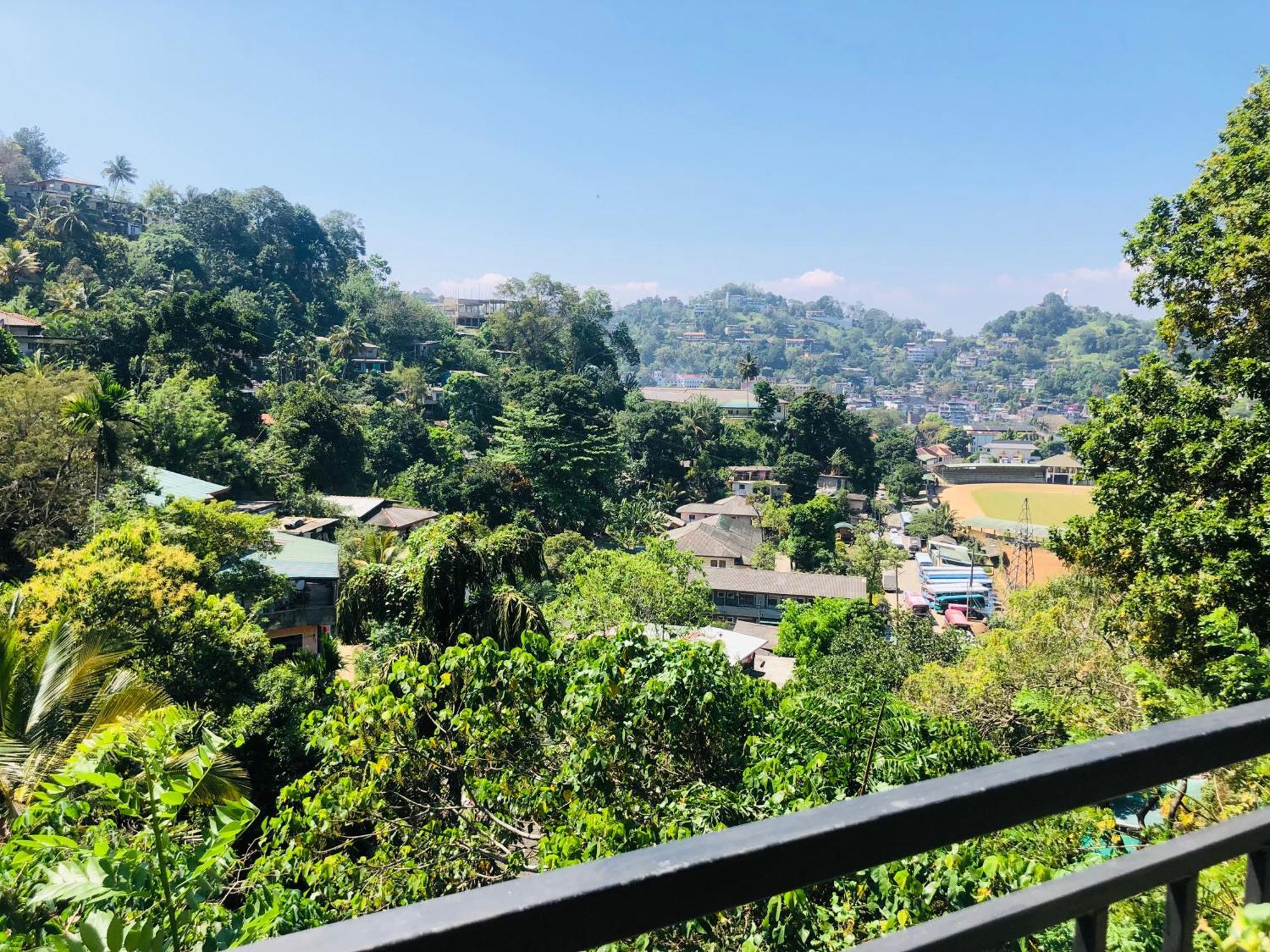 Kandy Dilruk Homestay Kültér fotó