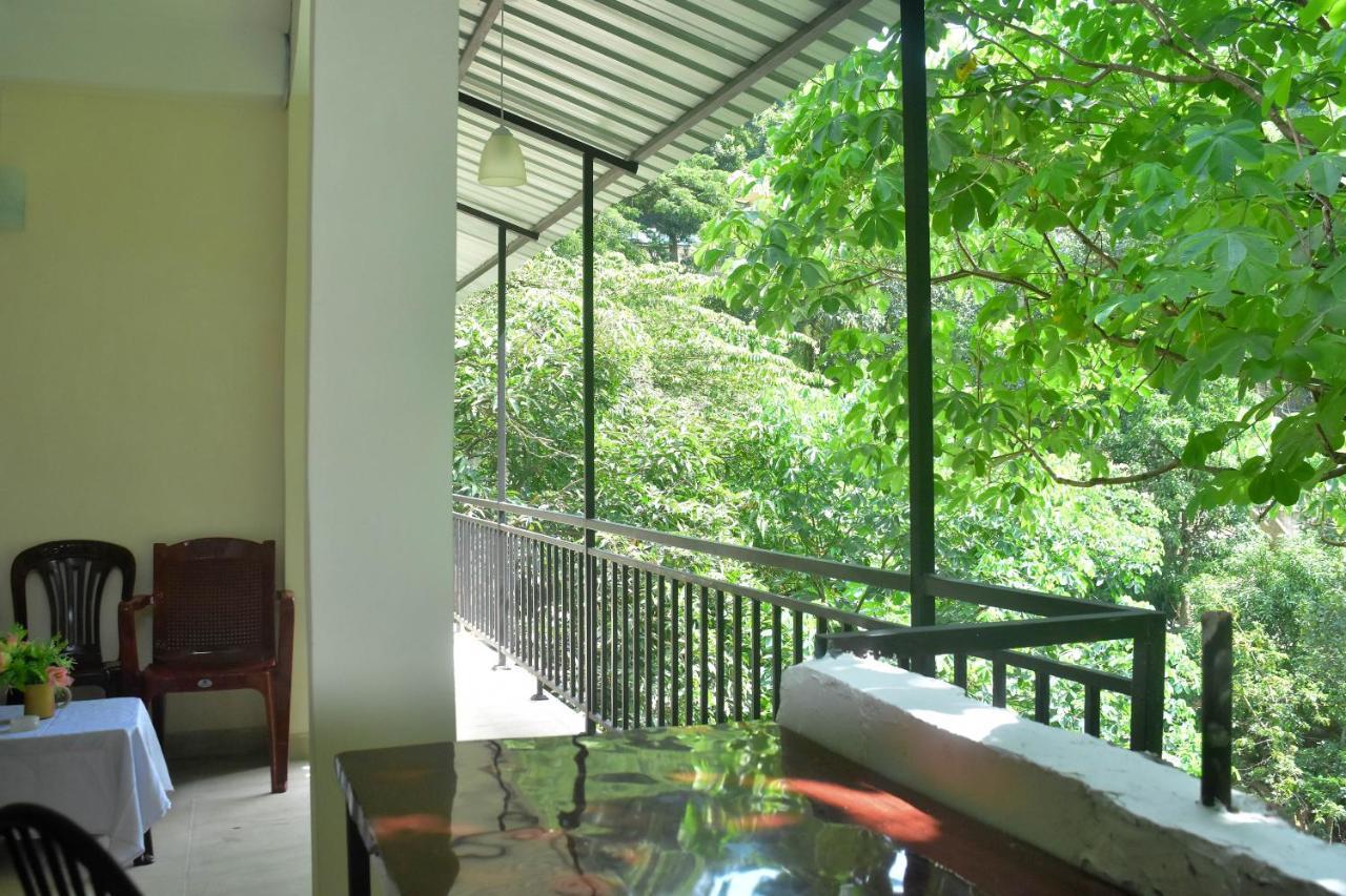 Kandy Dilruk Homestay Kültér fotó