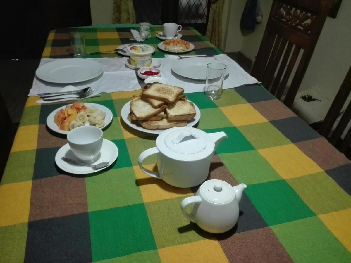 Kandy Dilruk Homestay Kültér fotó